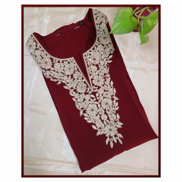 Embroidered Maroon Kurti - Picture 3 of 8